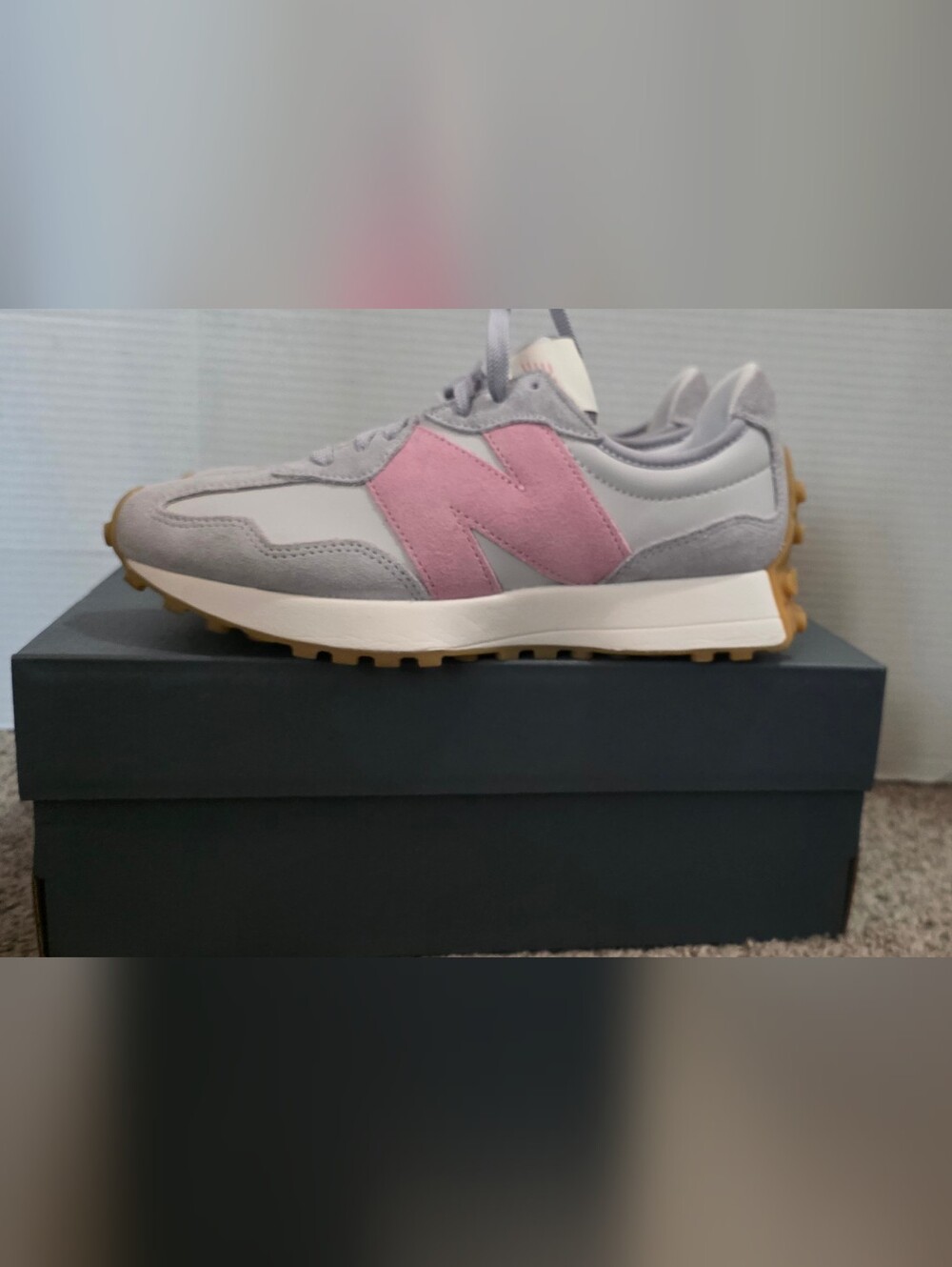 New Balance Women's Grey & Pink Retro Runner Sneakers